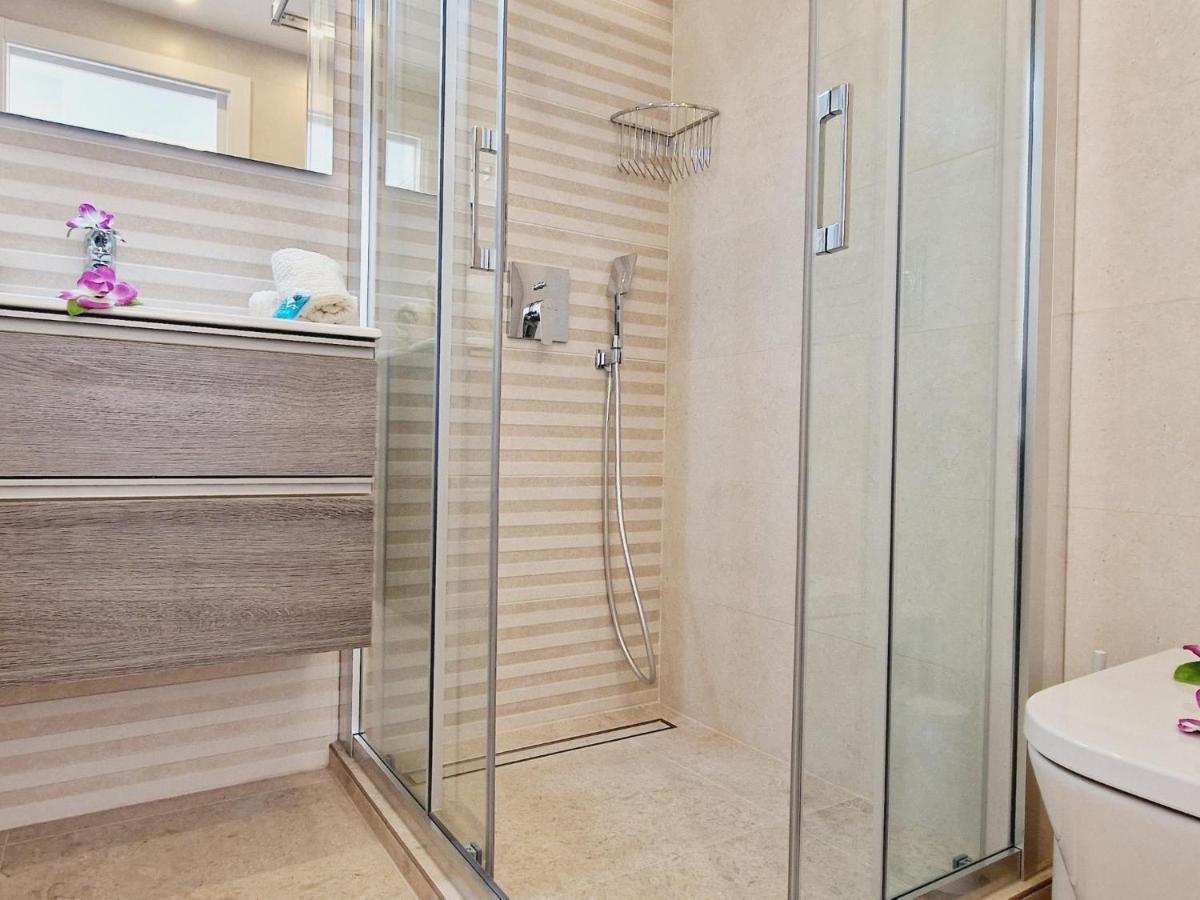Rooftop Las Vistas, 2 Bedrooms First Line Los Cristianos  Exterior photo